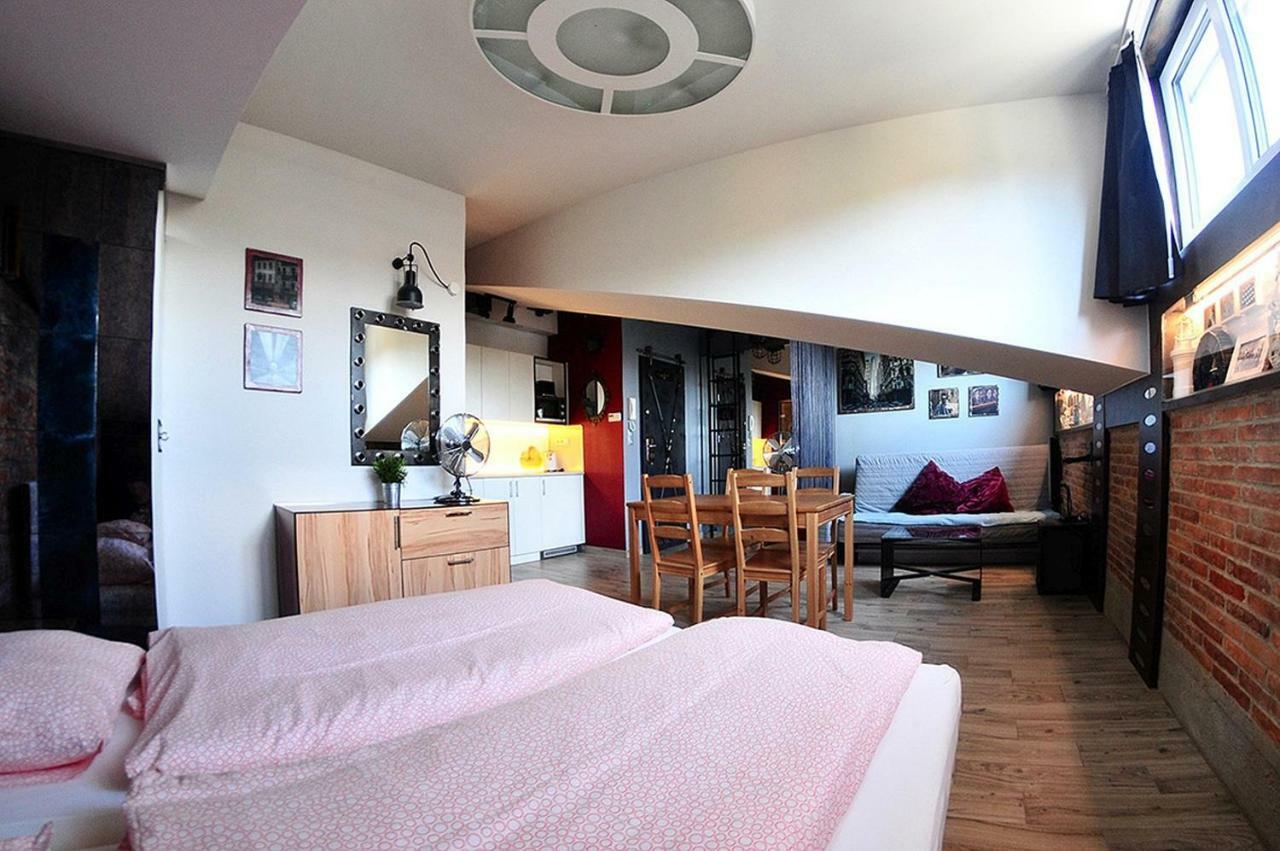 Alder Apartments Красков Екстериор снимка